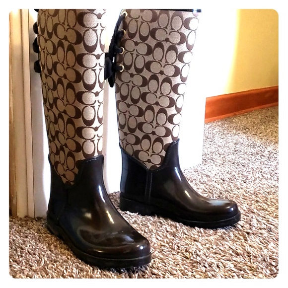 Coach boots - Picture 1 of 1